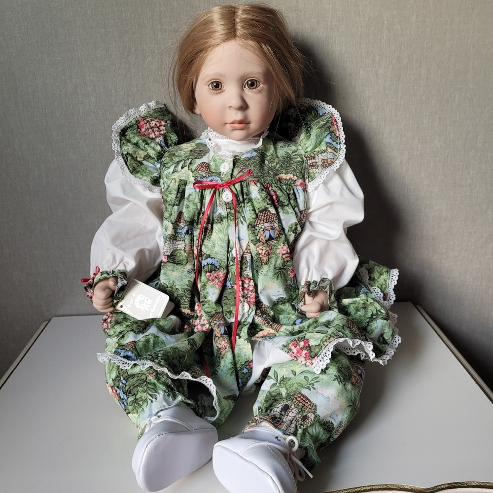 Lloyd Middleton Molly Porcelain Doll Cheri McAfoose Royal Vienna Collection #228